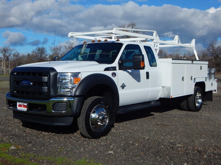 2016 Ford F550  Contractor Truck