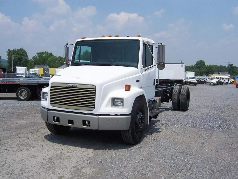 1997 Freightliner Fl60  Cab Chassis