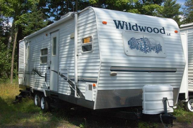 2005 Forest River Wildwood 28FKSS LE
