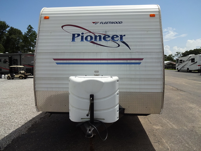 2005 Fleetwood PIONEER M18T6/RENT TO OWN/NO CREDIT CHEC