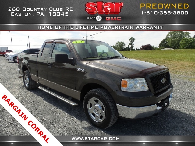 2005 Ford F-150  Pickup Truck