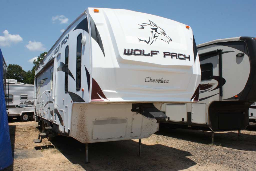 2010 Forest River Wolf Pack 306WP