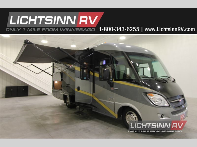 2010 Winnebago Via 25T