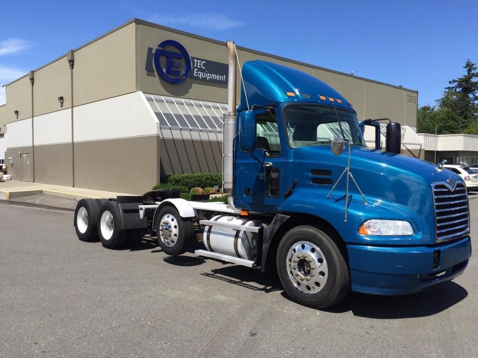 2006 Mack Vision Cxn613  Conventional - Day Cab