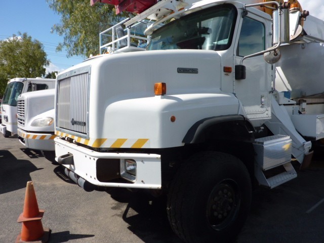 2000 International 5000  Cab Chassis