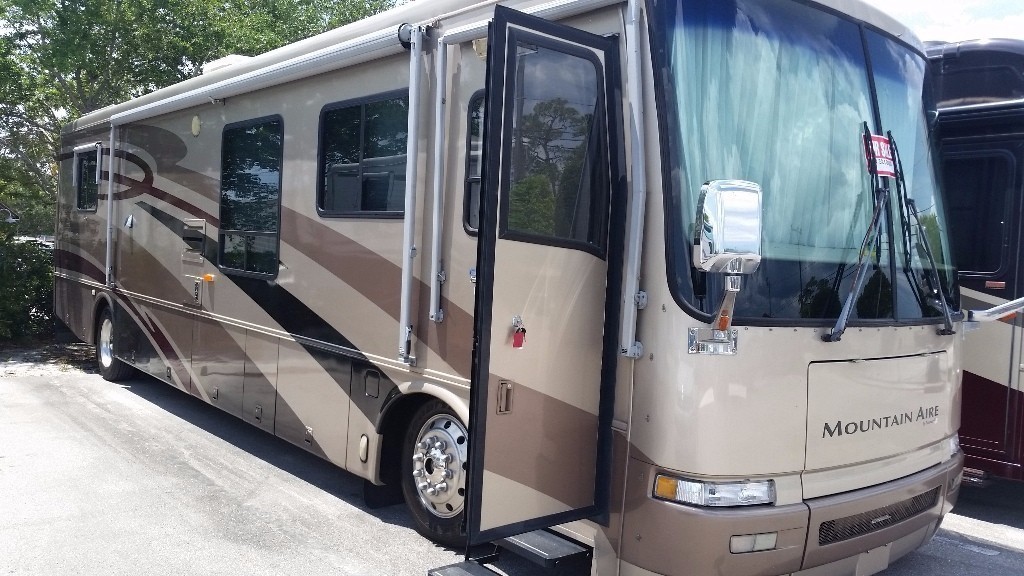 2001 Newmar MOUNTAIN AIRE 4094