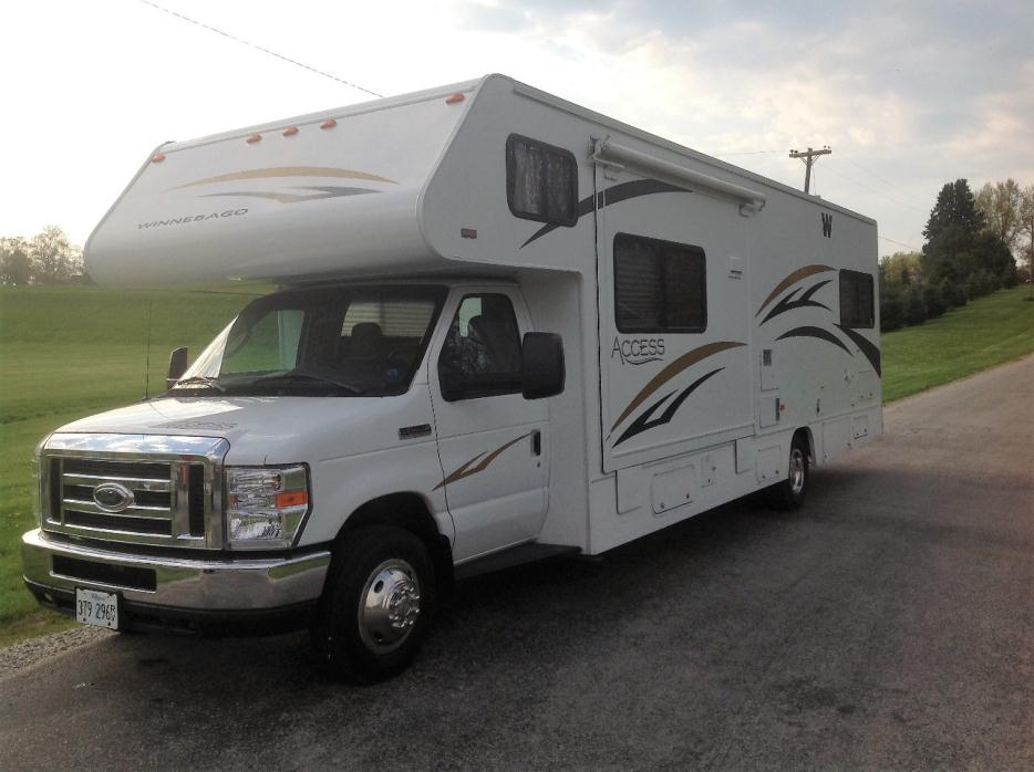 2010 Winnebago Access 31J