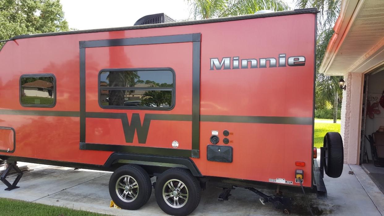 2014 Winnebago Minnie 2101DS