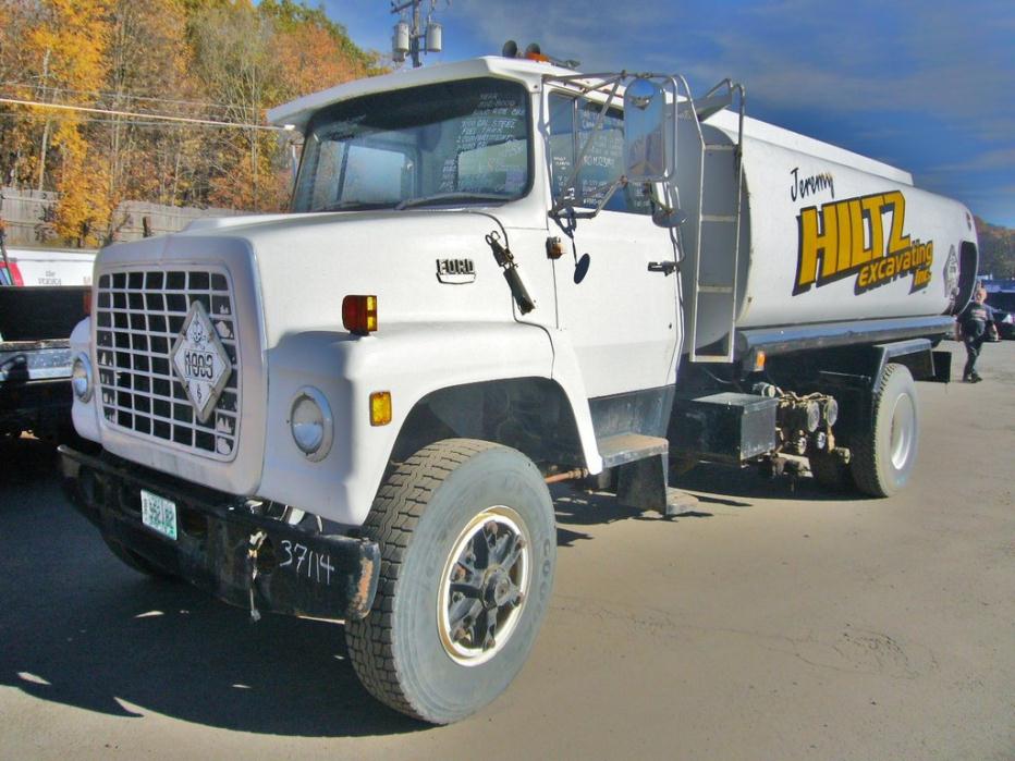 1978 Ford 8000  Tanker Truck