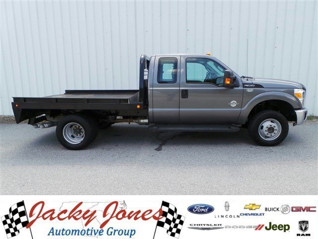 2013 Ford F350  Cab Chassis