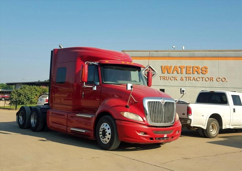 2008 International Prostar  Conventional - Sleeper Truck