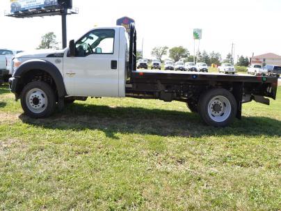 2015 Ford F-450  Flatbed Truck