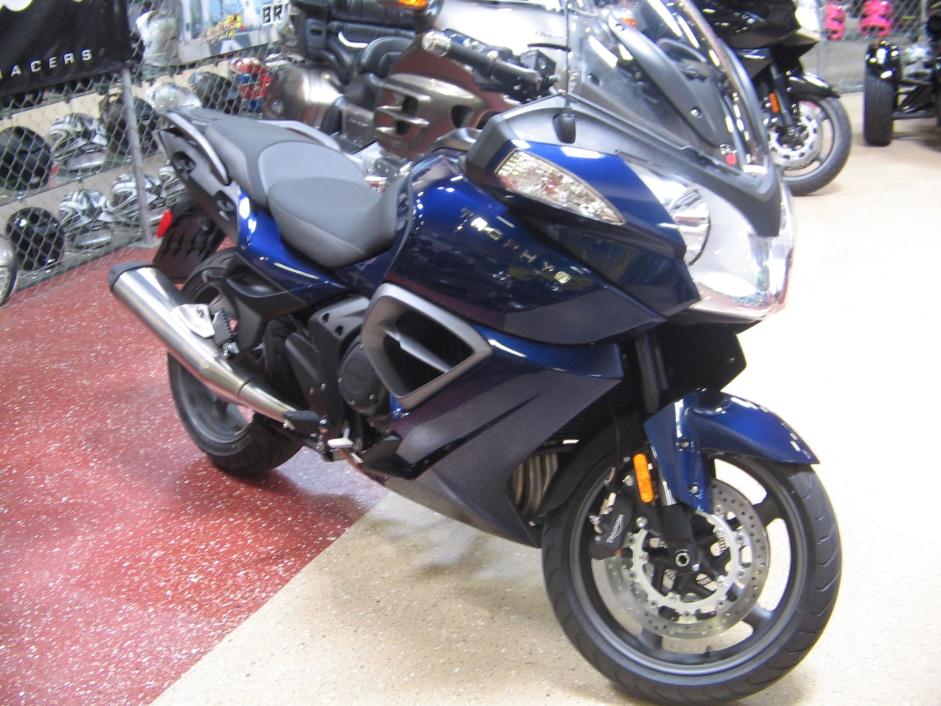 2013 Triumph Thunderbird Storm