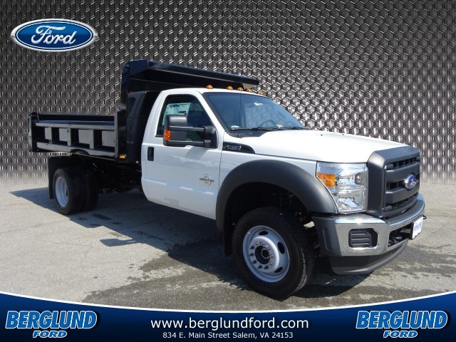 2016 Ford F-550 Chassis Cab  Dump Truck