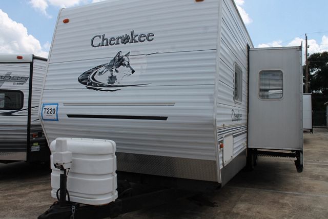 2005 Forest River Cherokee 27Q