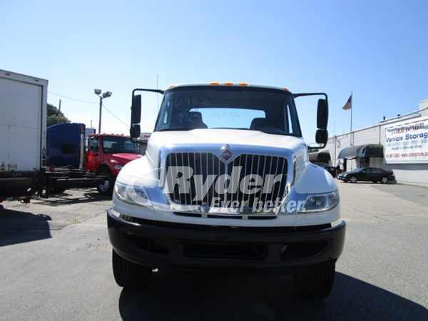 2010 International 4400  Cab Chassis