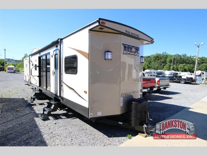 2017 Forest River Rv Wildwood 4002Q