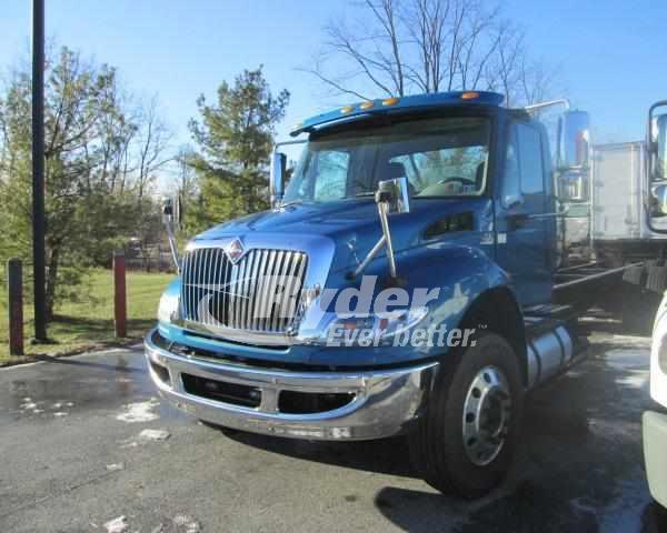 2011 International 4400  Cab Chassis