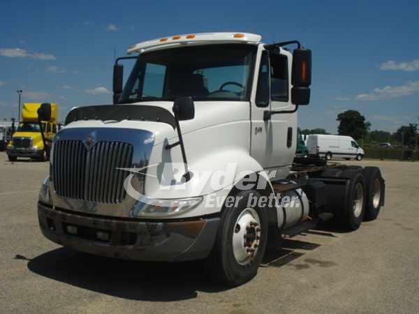 2006 International 8600  Conventional - Day Cab