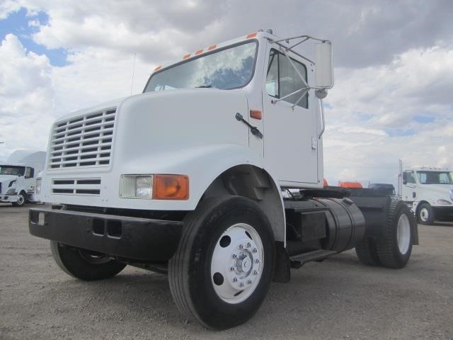 1993 International 8100  Conventional - Day Cab