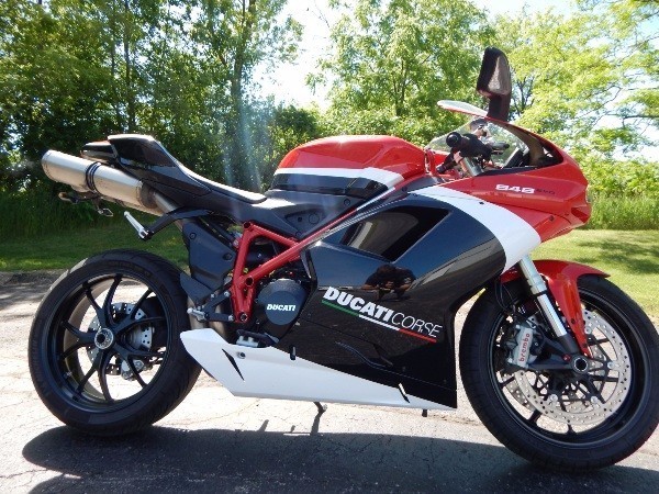 2011 Ducati Superbike 848 EVO