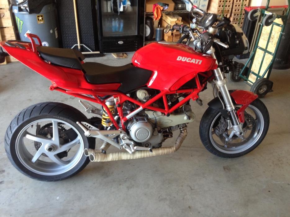 2011 Ducati Monster 796