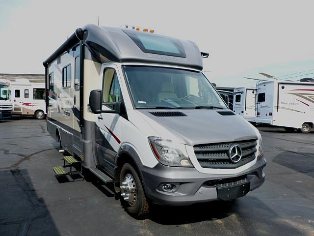 2017 Winnebago Itasca Navion V