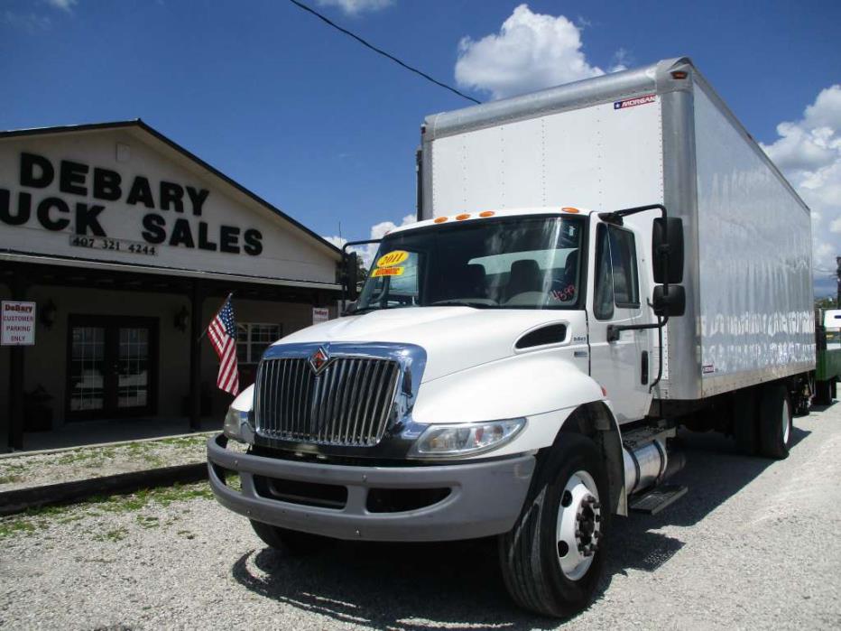 2011 International 4300 Durastar  Box Truck - Straight Truck