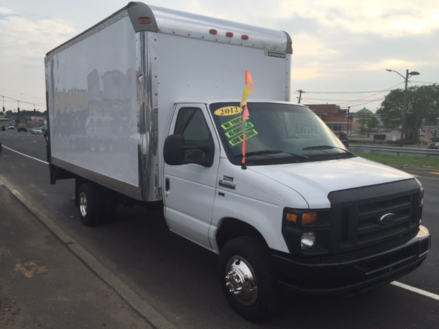 2012 Ford Econoline 350 Commercial Cutaway 16 Foot  Box Truck - Straight Truck