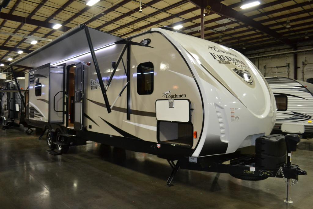 2017 Coachmen Freedom Express Liberty Editio 320BHDS