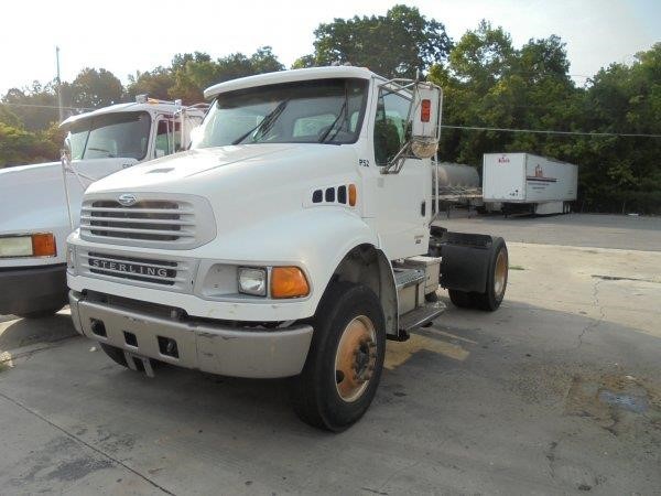 2006 Sterling L9500  Conventional - Day Cab