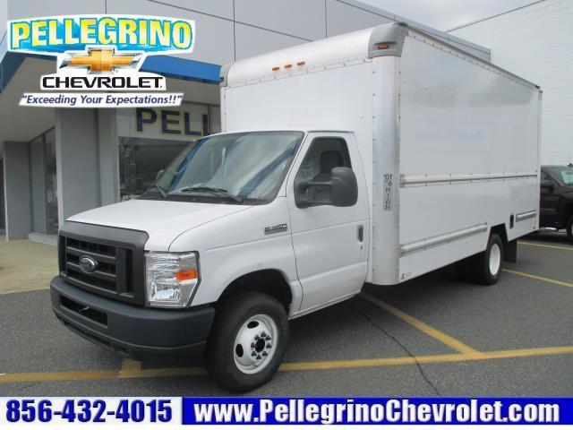 2012 Ford Econoline Commercial Cutaway  Pickup Truck