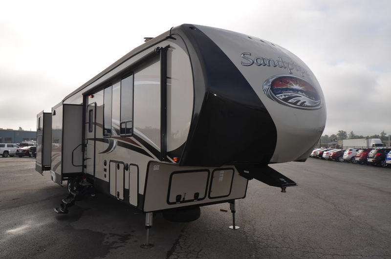 2017 Forest River SANDPIPER 381RBOK FIFTH WHEEL