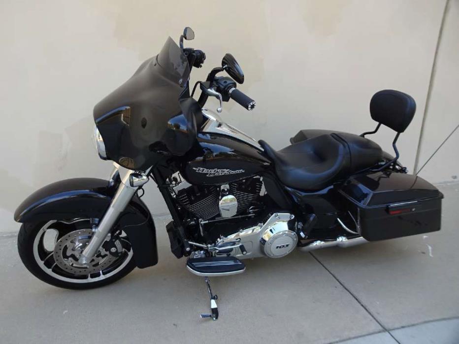 2015 Yamaha V-STAR 1300 DELUXE