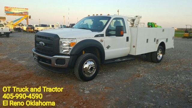2011 Ford F-450 Chassis  Utility Truck - Service Truck