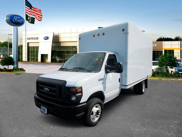 2016 Ford Econoline Commercial Cutaway  Utility Truck - Service Truck