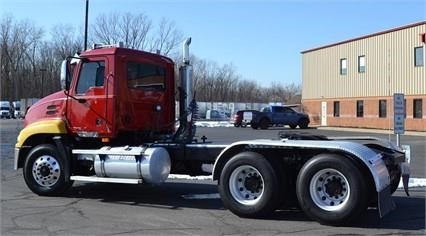 2005 Mack Vision Cx612  Conventional - Day Cab