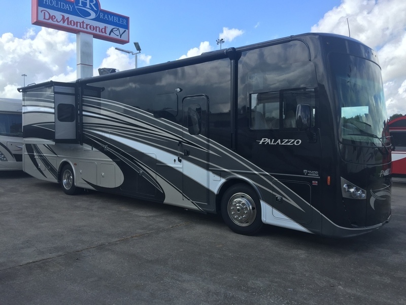 2017 Thor Motor Coach Palazzo 36.1
