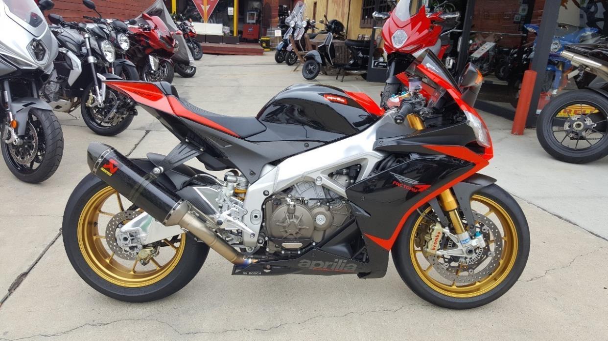 2016 Aprilia RSV4 RF