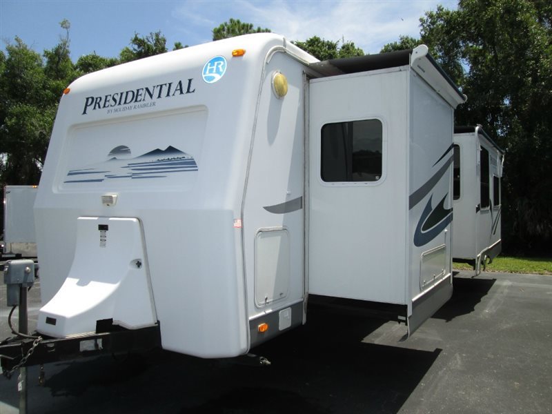 2009 Holiday Rambler Presidential 34 SKD