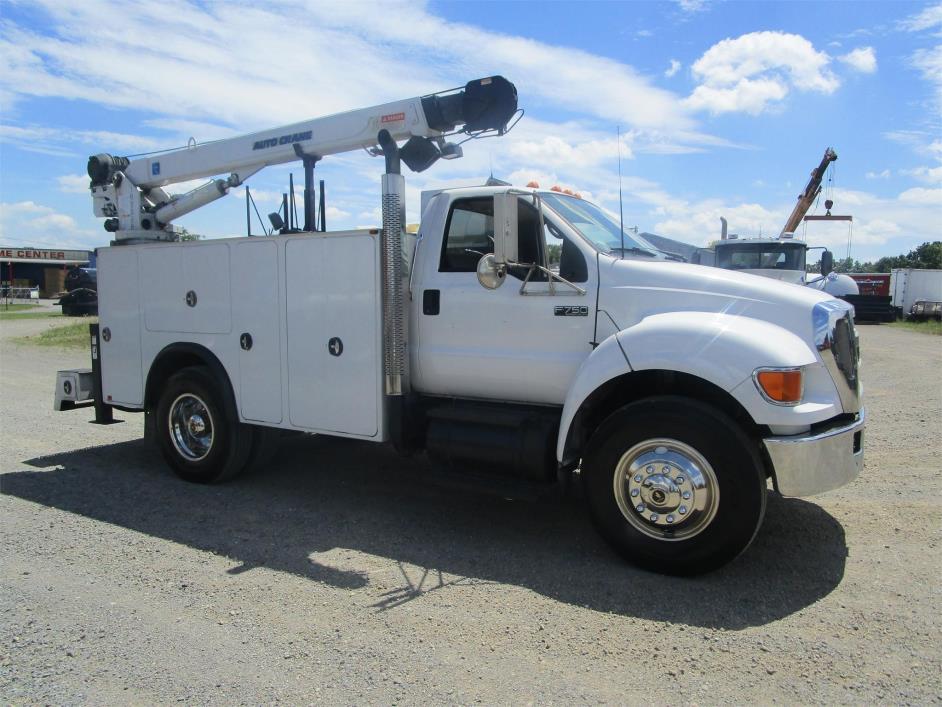 2005 Ford F750 Xlt  Utility Truck - Service Truck