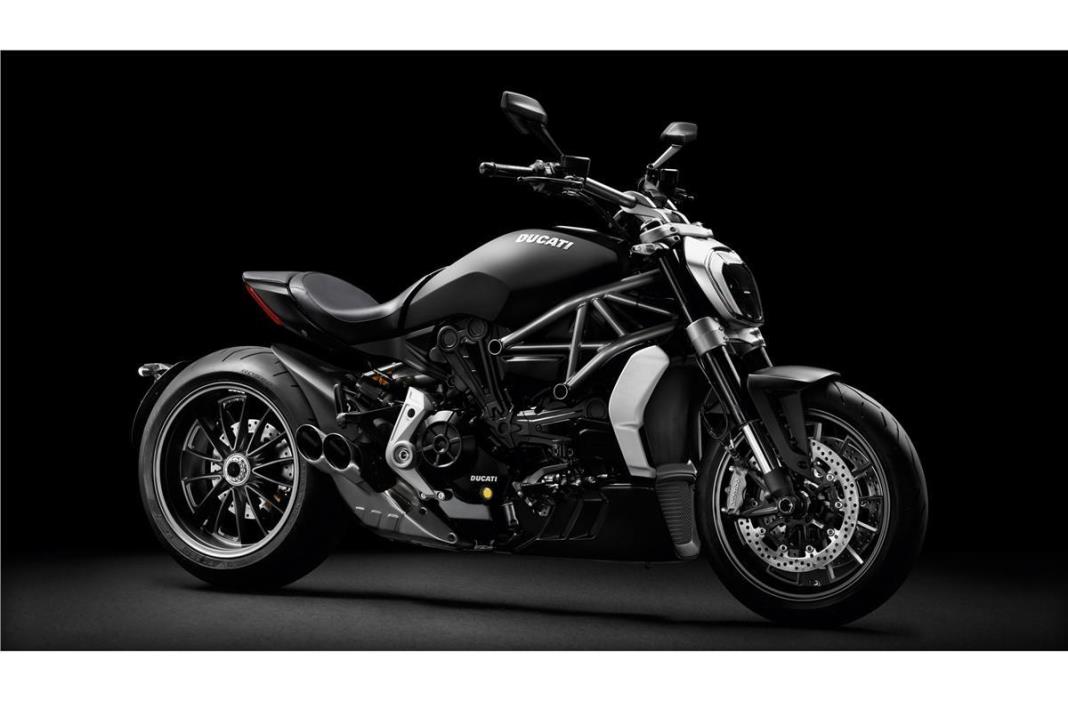 2016 Ducati Monster 821 Stripe - See ALL the MONSTERS at GP!!