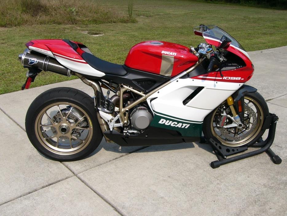 2005 Ducati Monster S2R 800