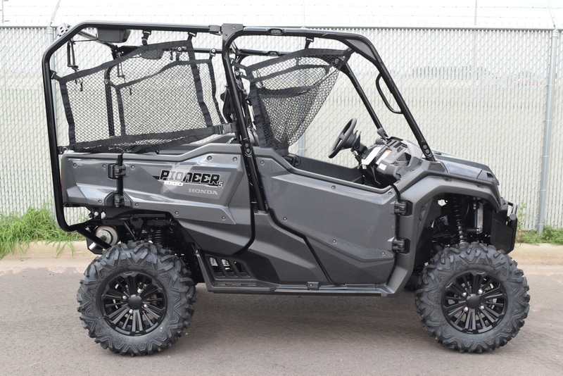 2016 Honda Pioneer 1000-5 Deluxe