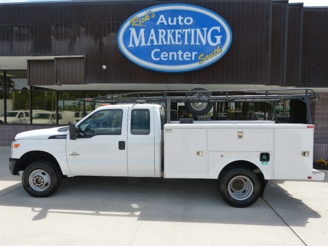 2011 Ford F350  Utility Truck - Service Truck