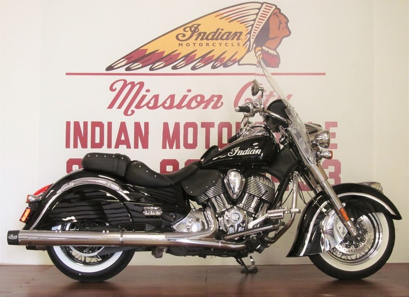 2016 Indian Chief Vintage Willow Green and Ivory Cre