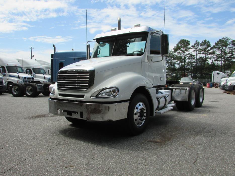 2013 Freightliner Cl120  Conventional - Day Cab