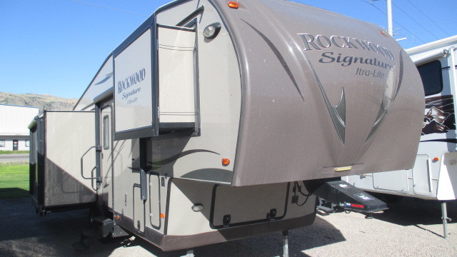 2014 Forest River ROCKWOOD SIGNATURE M8289WS