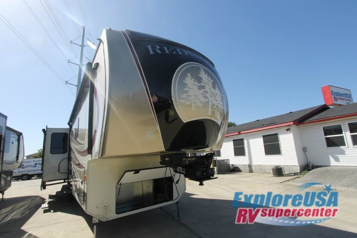 2017 Redwood Rv Redwood 39MB Wine Bar