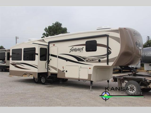 2015 Forest River Rv Cedar Creek Silverback 31RK